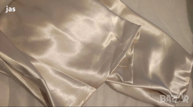 Сатенена пола С размер, снимка 3 - Поли - 53051876