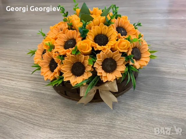 Цветя изработени с глицеринов ароматен сапун , снимка 11 - Декорация за дома - 48664283