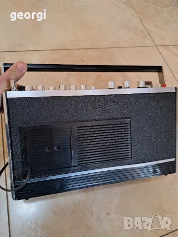 ретро радио касетон Grundig C 4000 automatic , снимка 11 - Радиокасетофони, транзистори - 49071806
