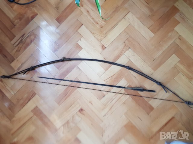 Стар метален лък-ръчна изработка