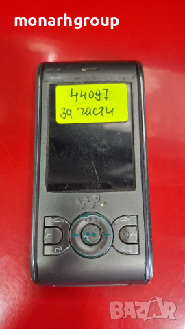 Телефон  Sony Ericsson w595 / за части /