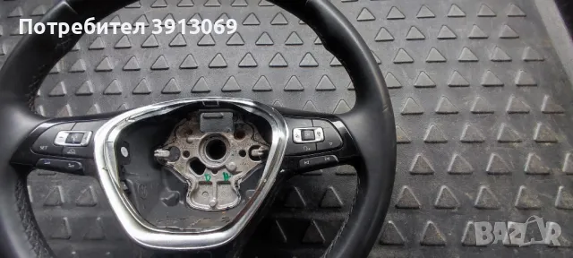 Продавам оригинален кожен мулти волан за Поло 2019г , снимка 2 - Аксесоари и консумативи - 49672209