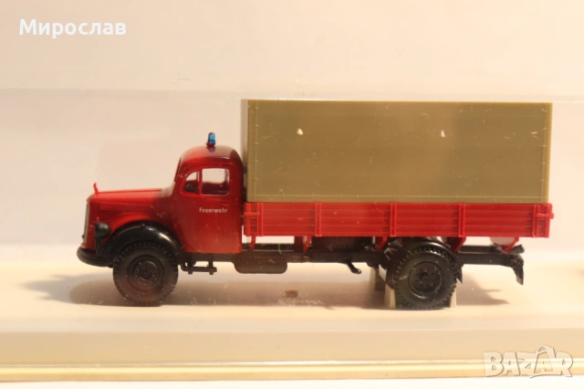 BREKINA H0 1/87 MERCEDES ПОЖАРНА КАМИОН МОДЕЛ, снимка 2 - Колекции - 53297487