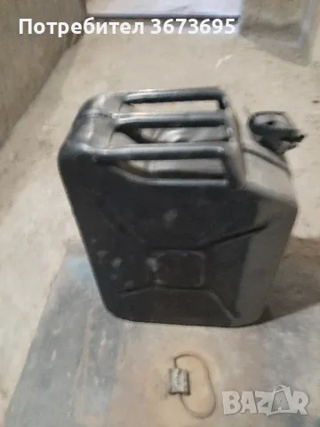 Метална туба за бензин  20 литра, снимка 2 - Аксесоари и консумативи - 49316313