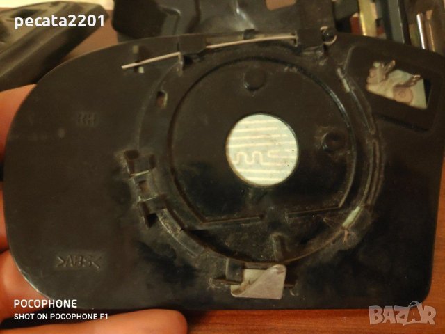 Продавам - оригинално дясно огледало с прибиране за W203 на части, снимка 4 - Части - 28643104