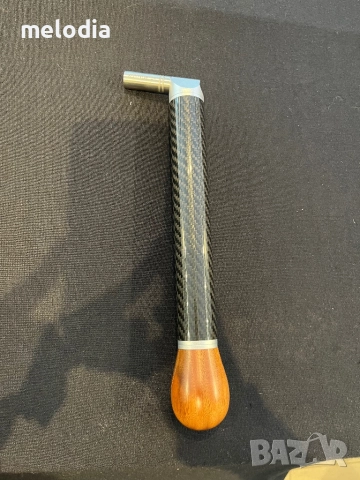 Карбонов ключ за акордиране на пиано или роял