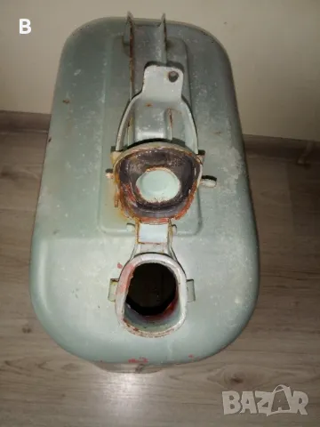 Стара туба за гориво 20 л., снимка 6 - Антикварни и старинни предмети - 49115913