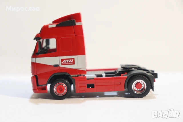 HERPA H0 1/87 VOLVO ВЛЕКАЧ КАМИОН МОДЕЛ