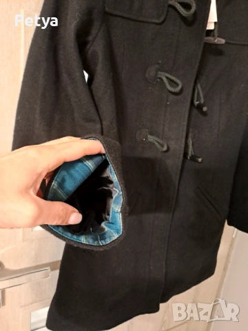 Зимно палто от вълна Адидас, снимка 4 - Палта, манта - 53328886