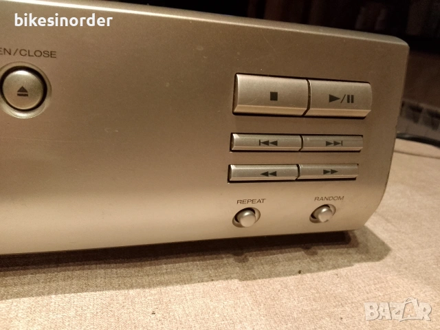 Kenwood DPF1030 плейър красавец в цвят шампанско , снимка 2 - Декове - 53195799