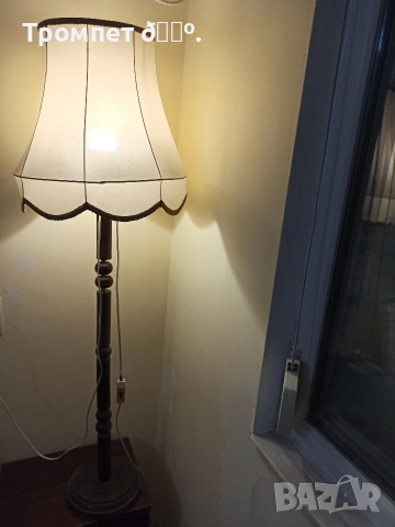 Продавам ретро лампион