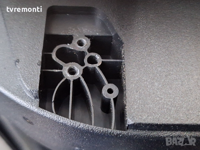 оригинална стойка телевизор TESLA Модел 32T319SH, снимка 3 - Стойки, 3D очила, аксесоари - 51930190