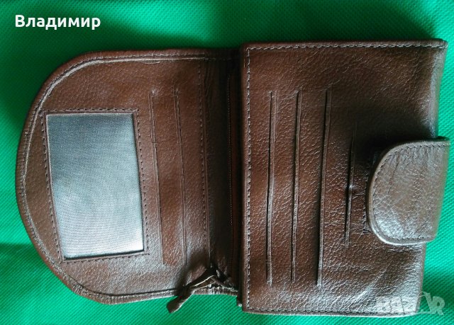 Портфейл и визитник, снимка 2 - Портфейли, портмонета - 28144812