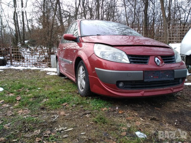 Преден капак Renault Megane Scenic 2  Рено Меган Сценик 2 reno, снимка 4 - Части - 43353194