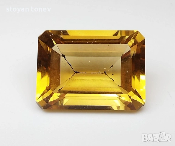 Рядък голям 15.39кт естествен жълт цитрин – VVS чистота, емералд кът, Африка! Нов!, снимка 5 - Други - 53562951