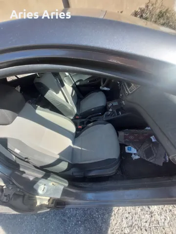 Hyundai i20 1.1 CRDi , Хюндай И20 за части! Май 2015, снимка 8 - Автомобили и джипове - 48974669