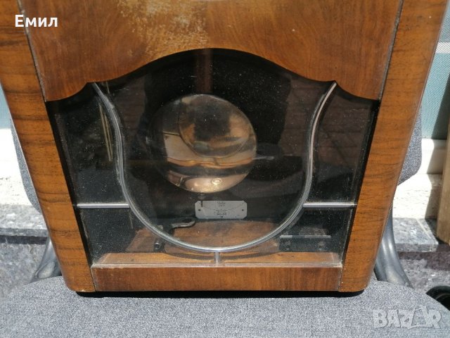Колекционерски стенен часовник JUNGHANS , снимка 3 - Колекции - 33266988