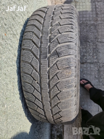 Зимни гуми Semperit 215/65/16 4 броя за 50лв.