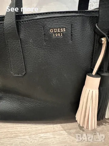 GUESS дамска чанта в черно, снимка 4 - Чанти - 50329160
