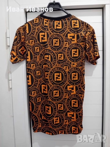Оригинална тениска Fendi, снимка 5 - Тениски - 51651575