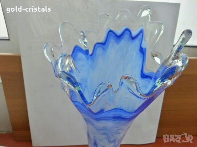Стъклена ваза , снимка 10 - Антикварни и старинни предмети - 26751974