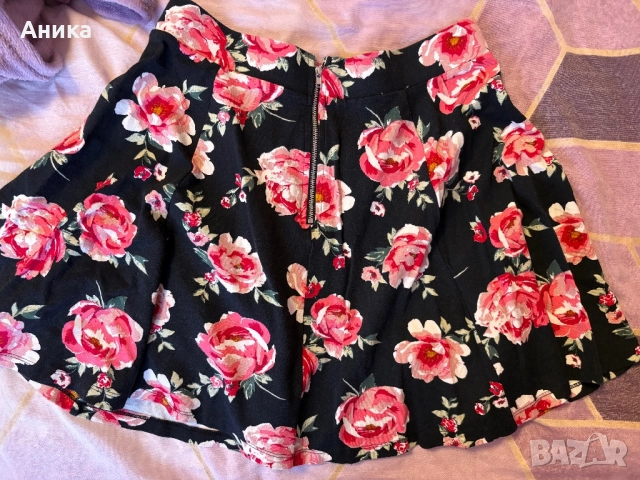 Пола с цветя, снимка 2 - Поли - 52954802