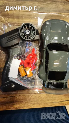 Porsche спортна кола 2,4 GHz High-Speed 4WD RC Drift Car 8х гуми, снимка 8 - Други игри - 48859566