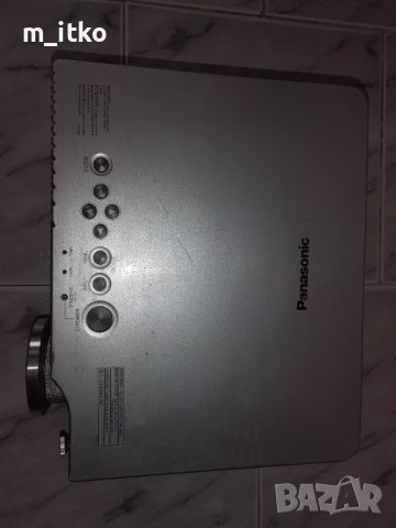 Panasonic PT-AE700E, снимка 11 - Плейъри, домашно кино, прожектори - 43940872