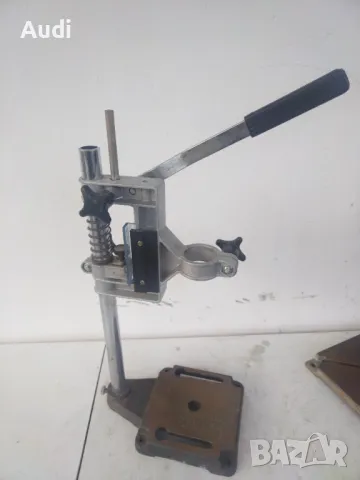 Продавам 3 броя стоки за бормашини. Цени от дясно на ляво.  1. Стойка WOLFCRAFT 99лв. 2. Стойка BULL, снимка 9 - Бормашини - 49910264