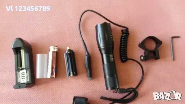 Ловен LED акумулаторен фенер BL-1831 + изнесен спусък+стойка, снимка 2 - Оборудване и аксесоари за оръжия - 50679342