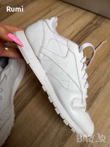 Оригинални кожени чисто бели класически маратонки REEBOK ! 39 н, снимка 3 - Маратонки - 52227807