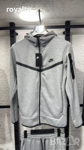 Nike Tech НА ЕДРО Мъжки Спортен Екип Найк 5 Бр.