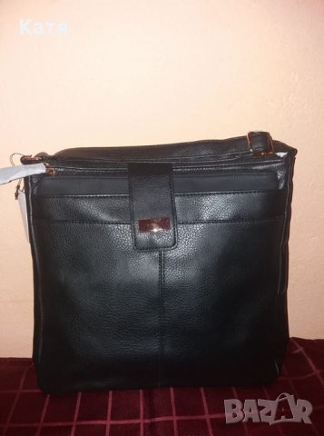 Спортна чанта с много джобове