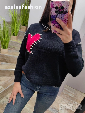 Черен пуловер със сърце, снимка 3 - Блузи с дълъг ръкав и пуловери - 52771371