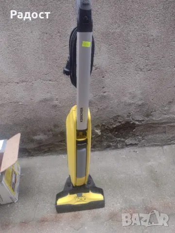 Перяща машина за твърди подове и килими Karcher FC5, снимка 3 - Други машини и части - 47512502