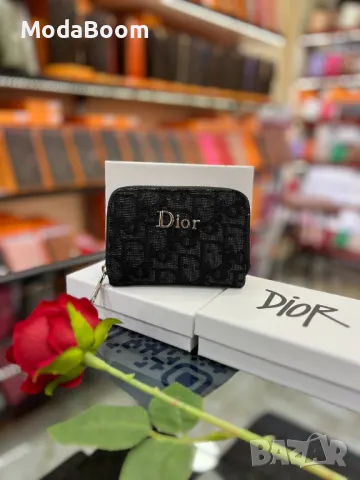 Christian Dior дамски портмонета Различни цветове , снимка 2 - Портфейли, портмонета - 48473710