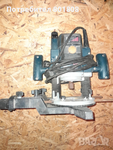 Оберфреза Bosch GOF 900 ACE