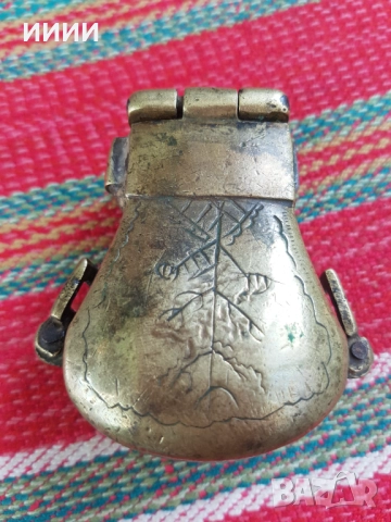 Фишеклък кутийка за евзи паласка , снимка 2 - Антикварни и старинни предмети - 52534630