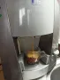 Кафемашина Лаваца Блу с капсули, работи перфектно и прави страхотно кафе с каймак , снимка 2