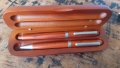 писалка и химикалка комплект метал и махагон, в махагонова кутия, снимка 1 - Ученически пособия, канцеларски материали - 36690671