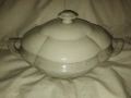 Продавам стар порцеланов супник., снимка 1