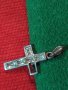 СТАРО СРЕБЪРНО КРЪСТЧЕ СРЕБРО 925 с ФАСЕТИРАНИ ИСКРЯЩИ КРИСТАЛИ Едното КАМЪЧЕ ЛИПСВА! 40508, снимка 3