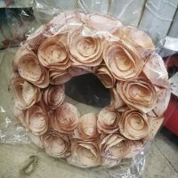 Венец с рози за декорация , снимка 9 - Декорация за дома - 32396202