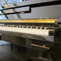 НОВО пиано Zimmermann с 5 г. гаранция и безплатно акордиране , снимка 2 - Пиана - 39685772