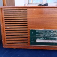 GRUNDIG RF 135 Радио, снимка 2 - Радиокасетофони, транзистори - 44137820