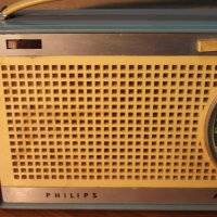 Радио ''Philips'', снимка 2 - Радиокасетофони, транзистори - 43789578