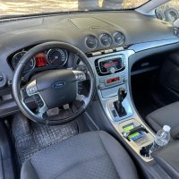 Ford Galaxy 2.0tdci Ghia 140к.с / 6+1места  , снимка 3 - Автомобили и джипове - 42013522