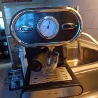 Кафе машина Силвър Крест с ръкохватка с крема диск, работи отлично и прави хубаво кафе с каймак , снимка 3 - Кафемашини - 38395404