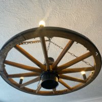 Полилеи от автентични реставрирани колела от каруца , снимка 12 - Лампи за таван - 40219450