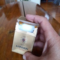 Стара кутия от цигари London, снимка 7 - Други ценни предмети - 33221125